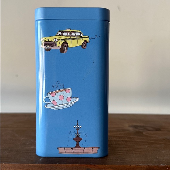 Friends Central Perk Breakfast Tea Tin - Blue - Picture 2 of 7